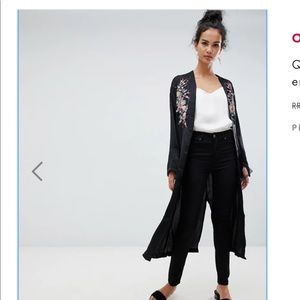 QED London Floral embroidered kimono